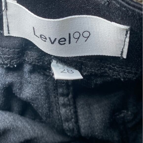 Level 99 Black Skinny Jeggings - Stretchy & Comfy! - Picture 14 of 15